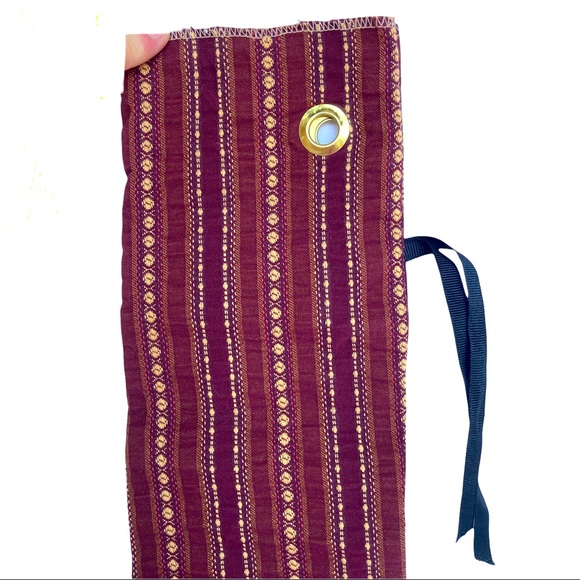 Wine Bottle Fabric Gift Bag With Fabric Ribbon for Tying - Picture 4 of 12